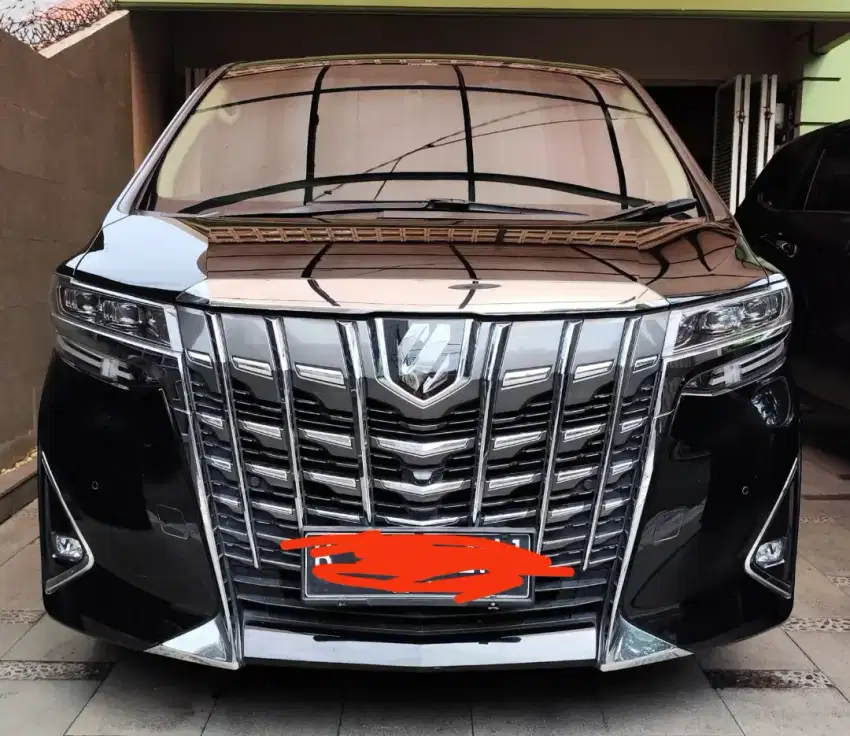 Alphard 2.5 G A/T Bensin Hitam