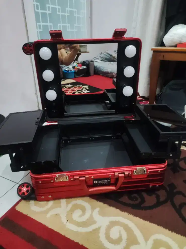 KOPER MAKEUP ARMANDO CARUSO