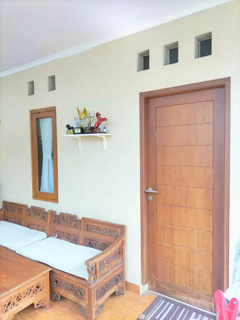 Kost karyawan/pasutri kamar besar dan halaman luas