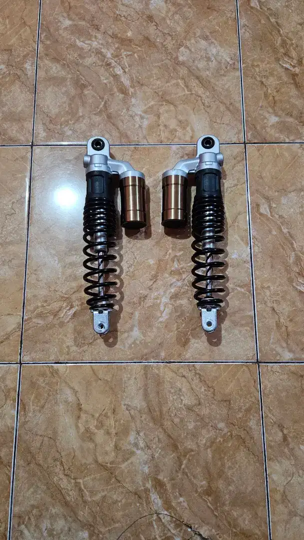 Shock belakang nmax