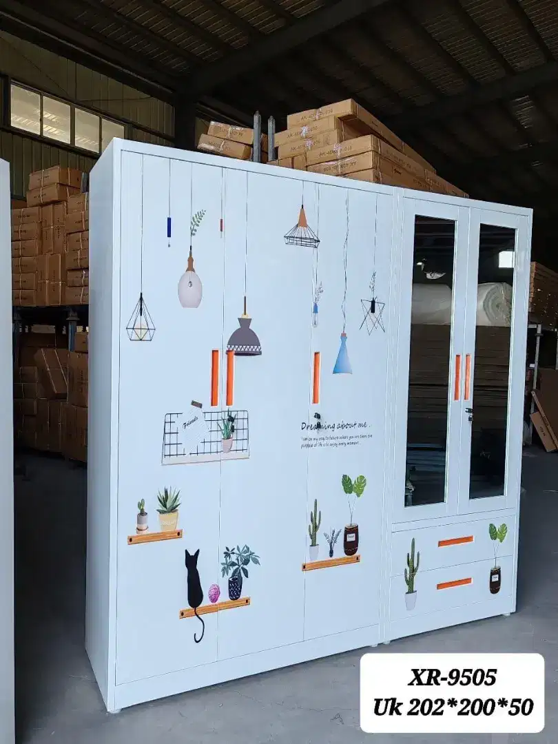 Lemari besi 5 pintu
