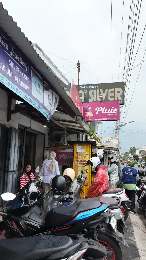 LOWONGAN KERJA JAGA OUTLET DIMSUM