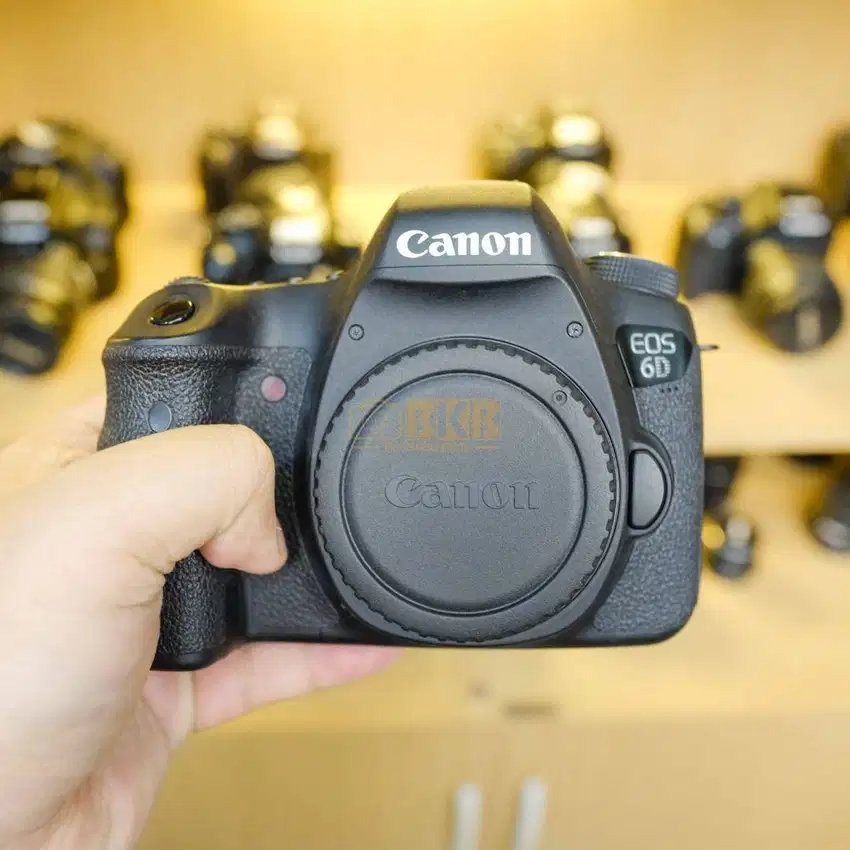 Canon 6D Body Only No Box SC 144RB