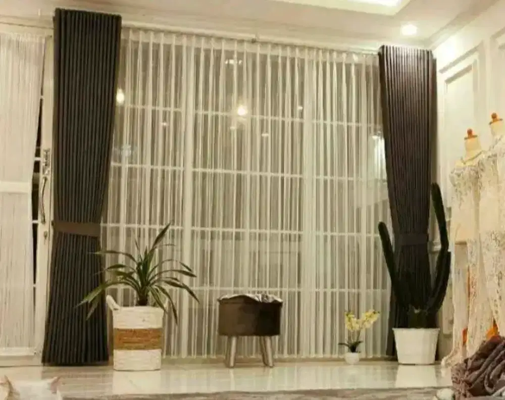 Gorden blackout minimalis