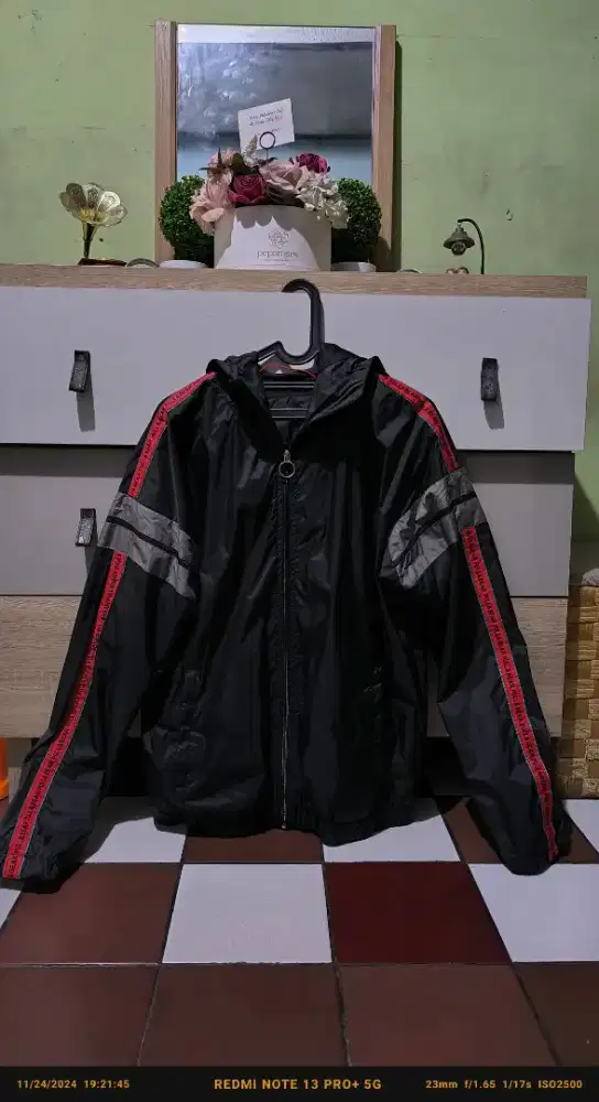 Jaket Hoodie PULL & BEAR Original, Rare Item