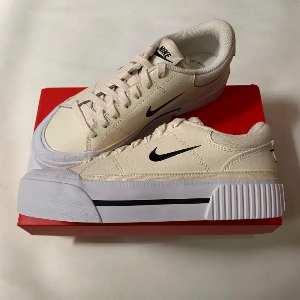 Original Sepatu Nike Court Legacy Lift Wanita