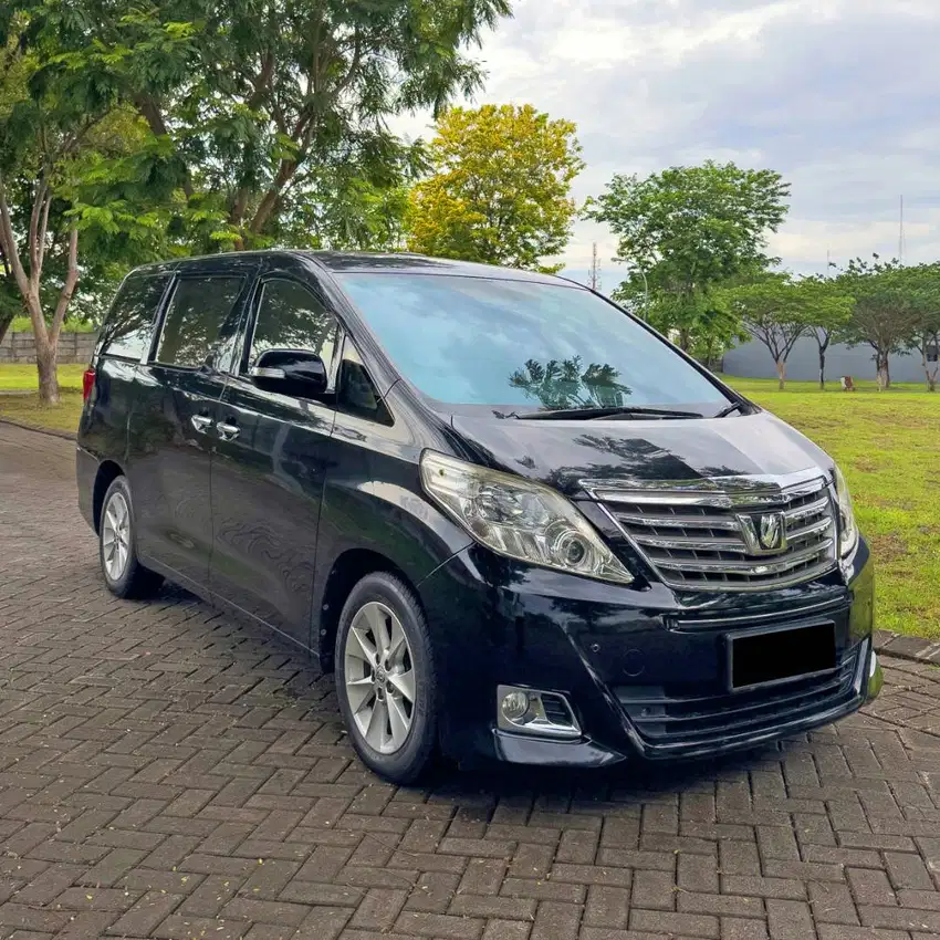 TOYOTA ALPHARD 2014 2.4 G BENSIN A/T