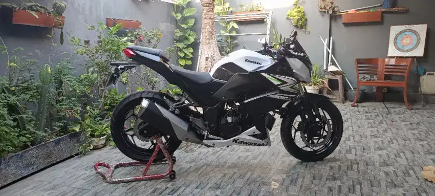 Kawasaki z250 tahun 2014