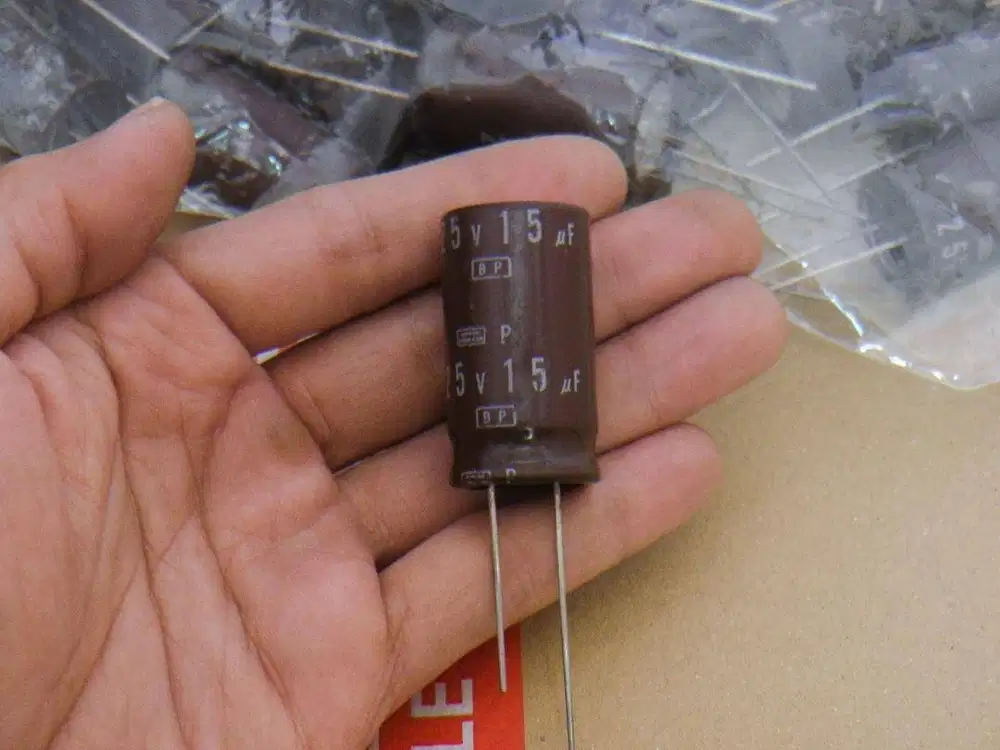 Kapasitor Nippon BP NOS (39 pcs)