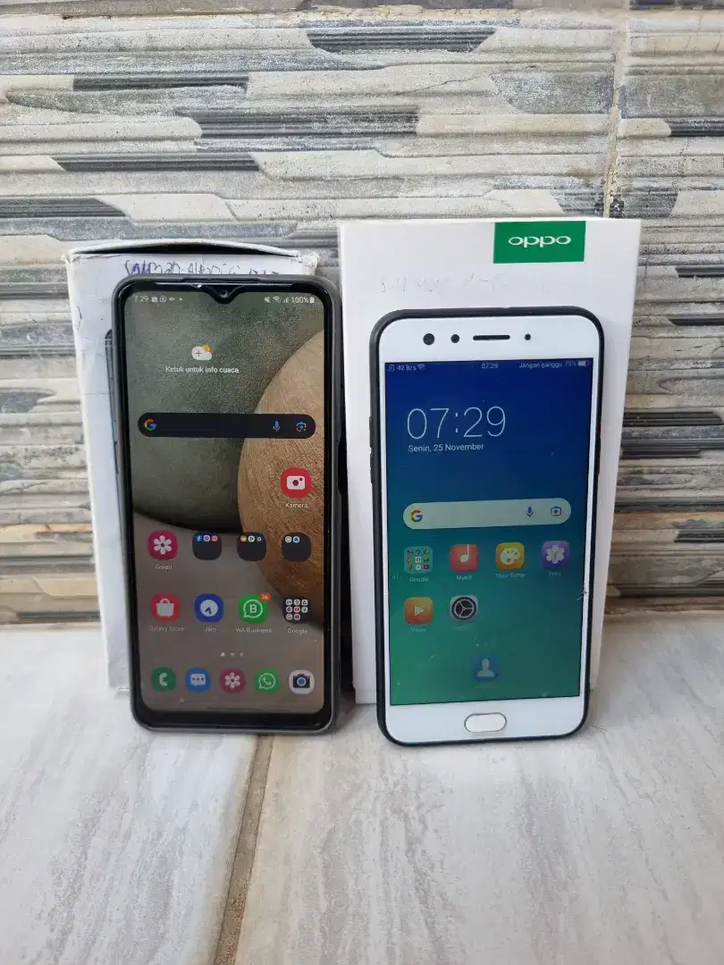 Samsung a12 dan oppo f3 Normal Aman Harga Nett