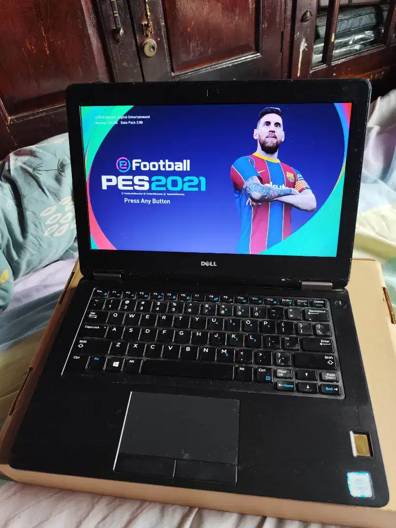 laptop dell core i5 ram8 ssd 240 ngebut