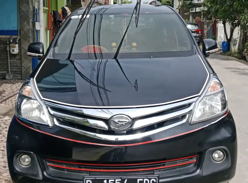 Daihatsu Xenia tahun 2015 Type R M/T