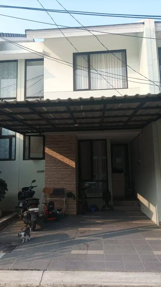 Rumah 2 Lantai Siap Huni di Mutiara Gading City Cluster deOkwood