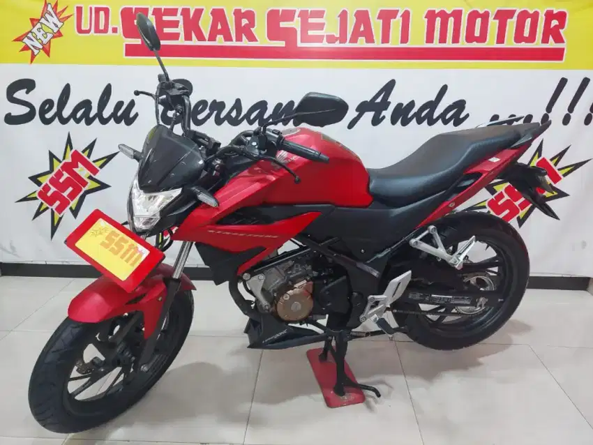 New honda cb150 r se km 9 ribuan streat fire