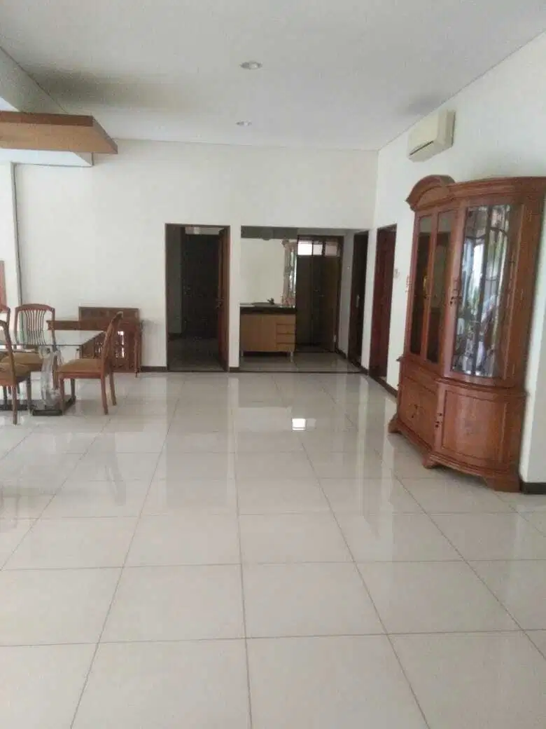 For Rent Rumah Rasamala Komplek BI, Jaksel