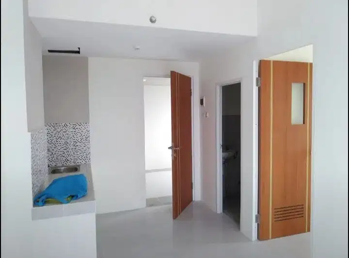 Di Sewakan Puncak Dharmahusada 2BR Kosongan + AC