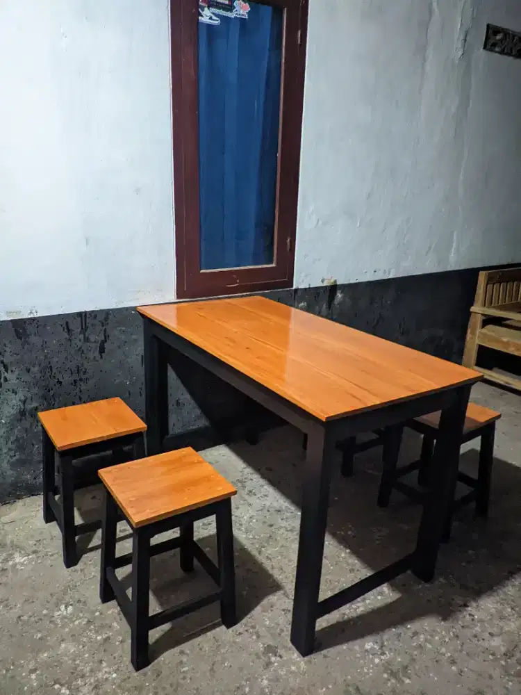 Meja kursi set warung makan