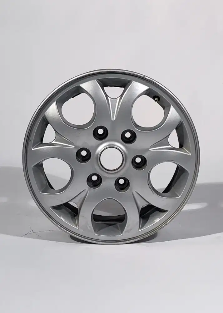 Velg OEM Hyundai H1 R16