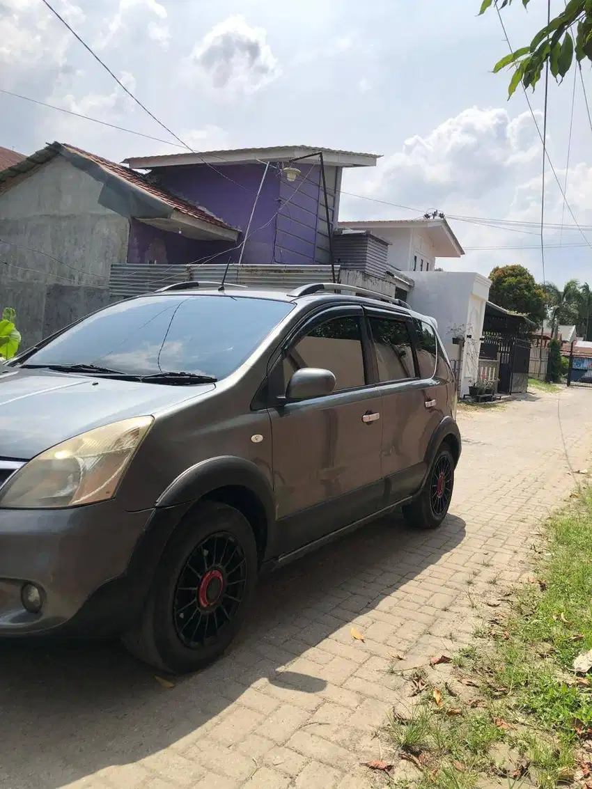 Nissan livina x gear matic 2009