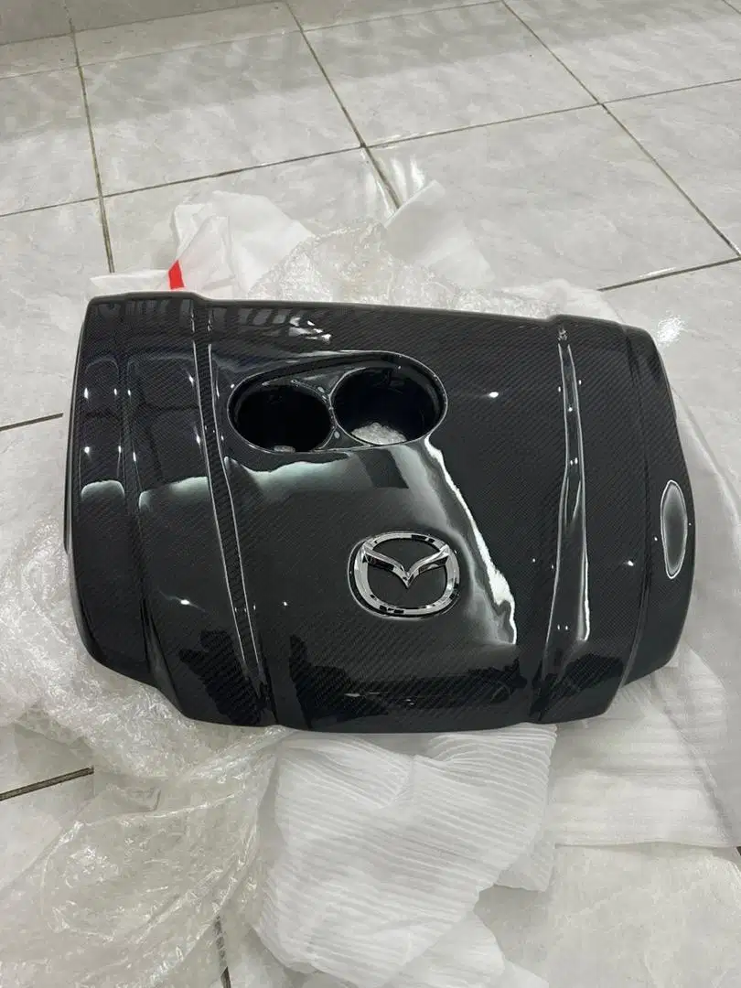 Engine cover carbon mazda 2000cc 2500cc