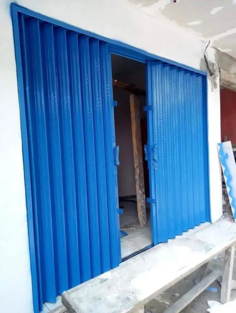 Folding gate & kusen aluminium