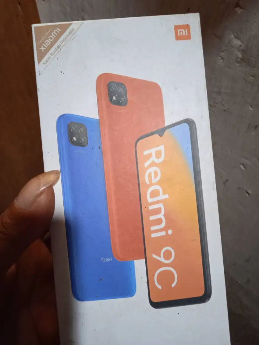 Barang ada yg minat komplit redmi 9c