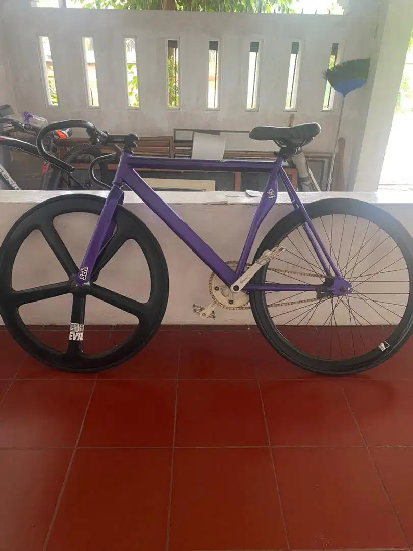 sepeda fixie 5spoke