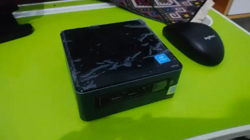 Mini komputer Intel NUC