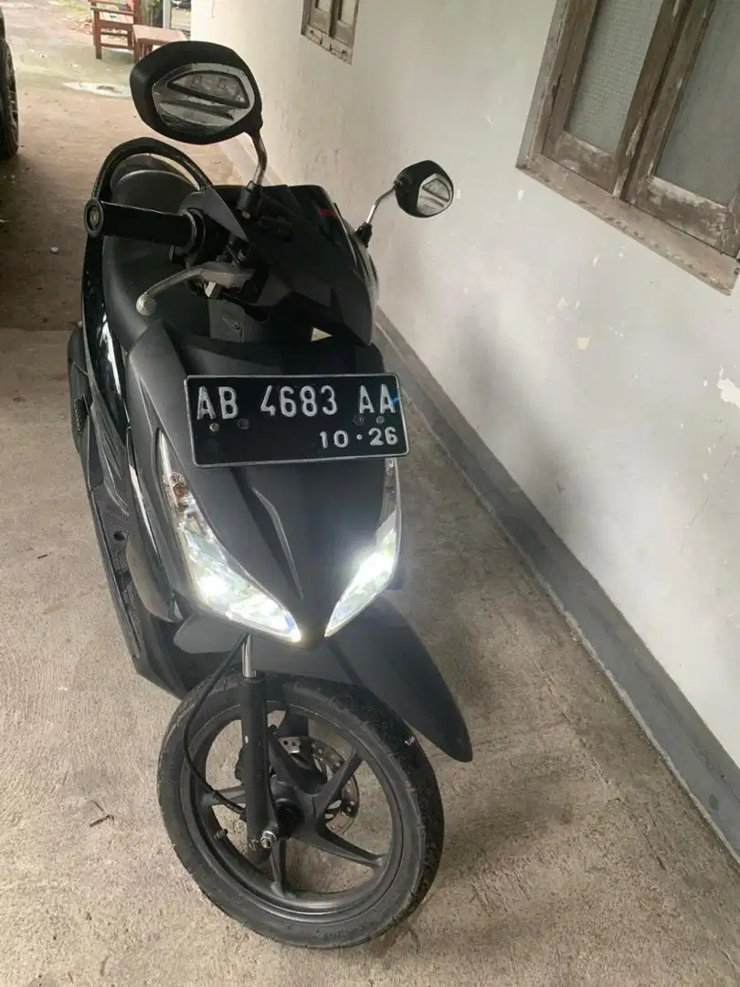 Vario 110 FI 2016