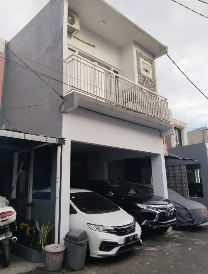 Rumah 2 Lantai Siap Huni di Town House Pinang Kota Tangerang