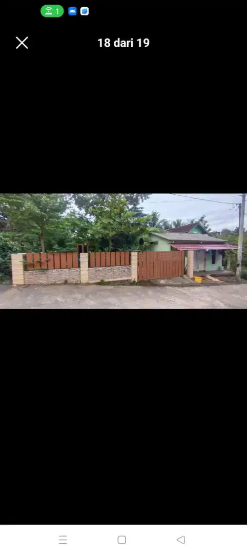 Dijual Rumah Beserta Isinya + Kontrakan 2 pintu + kolam renang