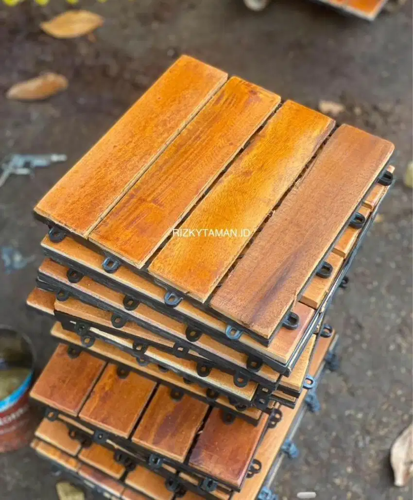 Deking Kayu Untuk Lantai 30x30