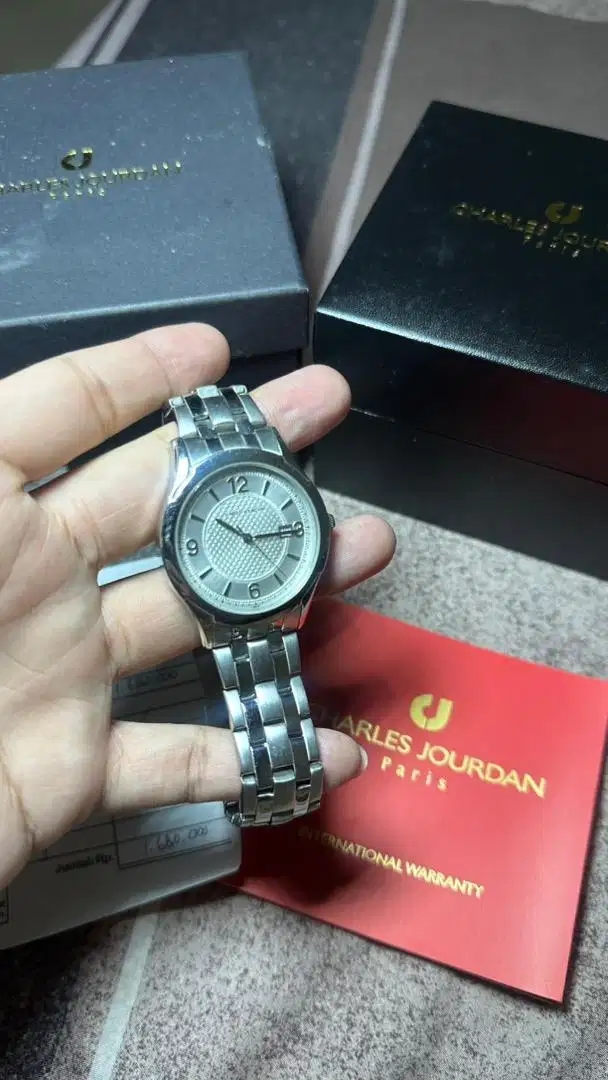 Jam Tangan Pria Charles Jourdan Paris