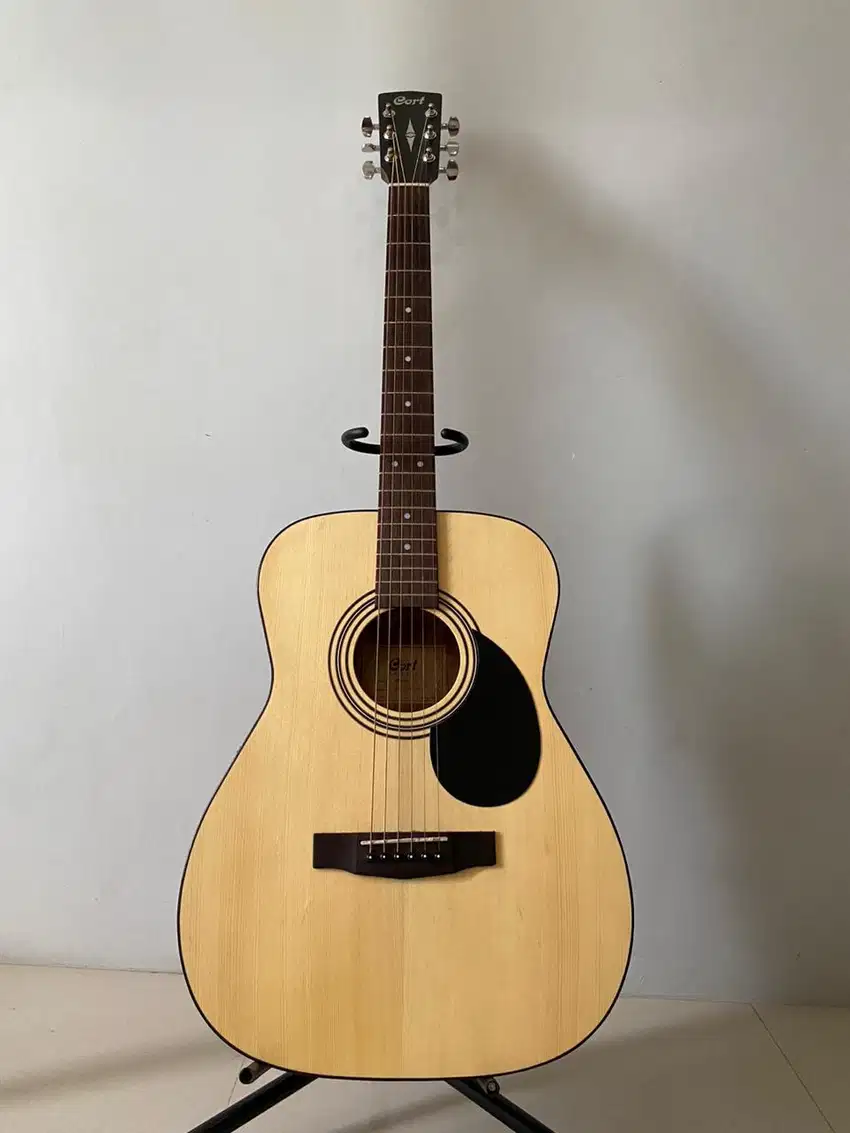 GITAR CORT AF510 E OP