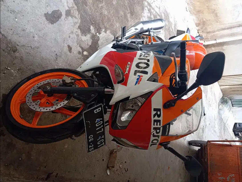 CBR REPSOL 150CC