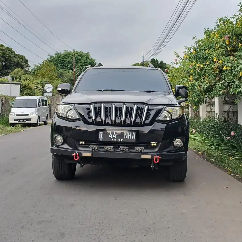 Fortuner 2.7 G Luxury Bensin Matic 2012