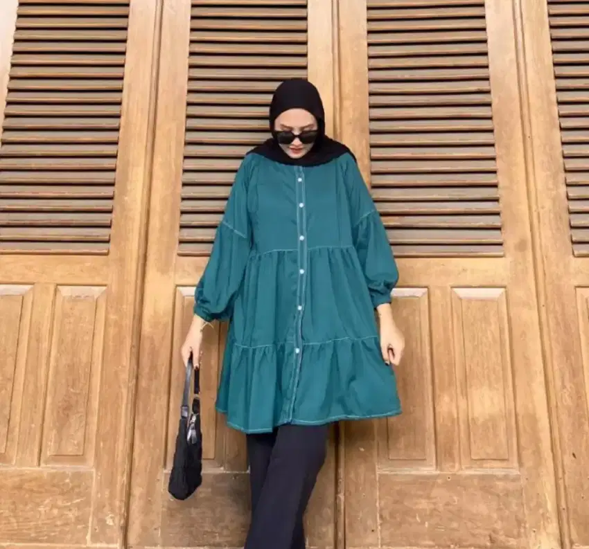 Baju tunik wanita