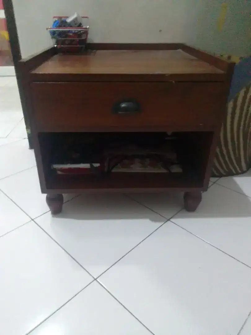 Nakas jati / meja samping tempat tidur 2 pcs