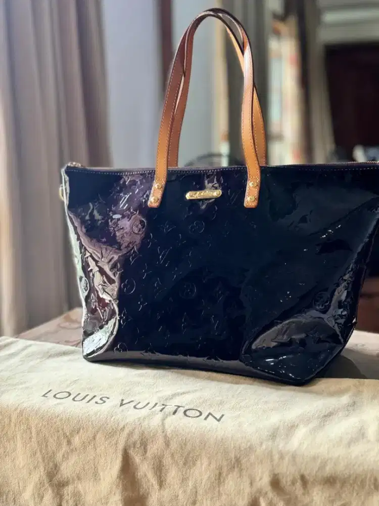 Tas Medium Size Amarante Vernis Bellevue tote bag