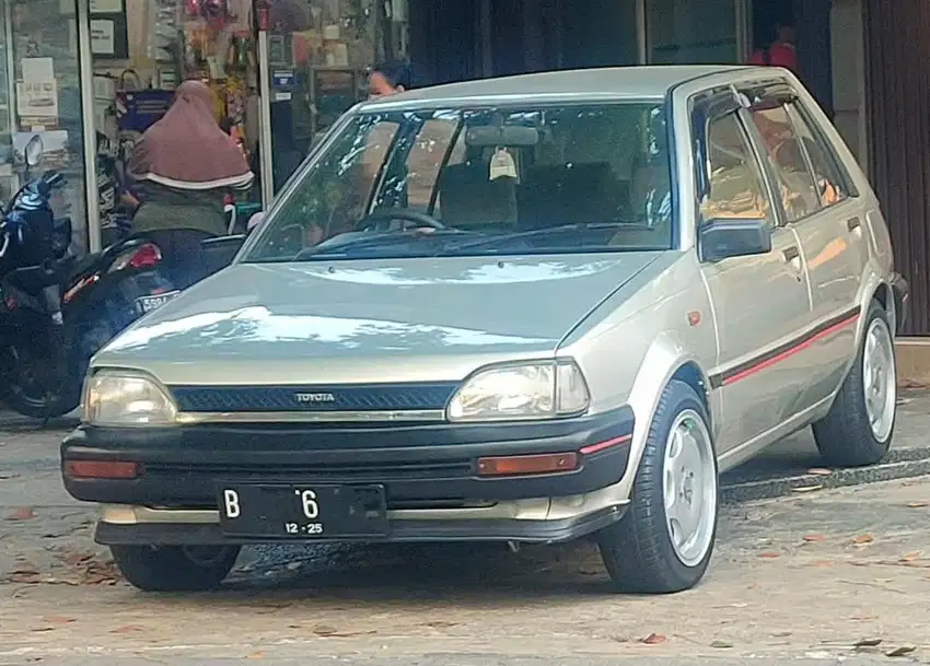 Toyota Starlet 1990 Bensin