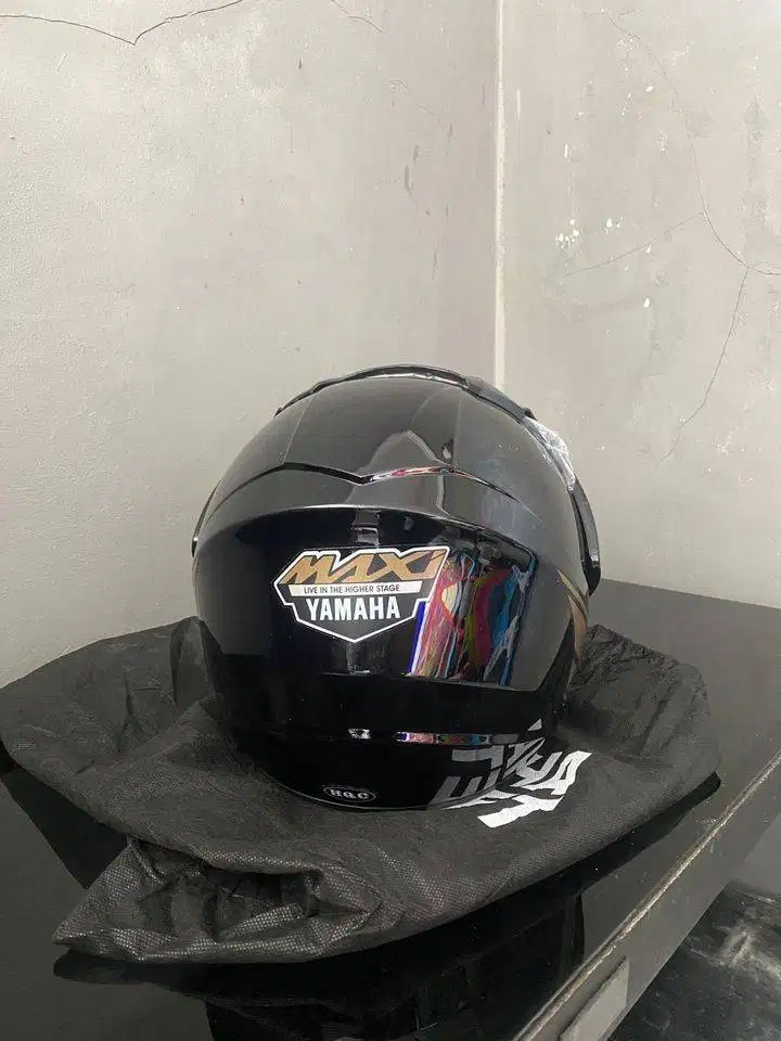 Helm Yamaha Maxi Bawaan Dealer Baru Gress 100%