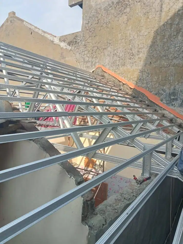 Harga Borongan Atap Baja Ringan Plus Material Surabaya