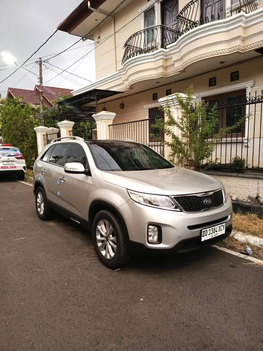 Sorento Bensin Silver Mobil Baru 0KM