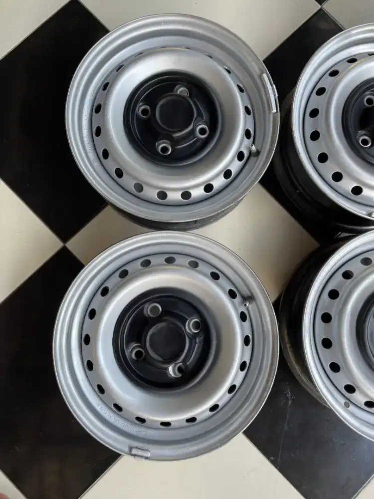 Velg kaleng oem 15 4x114 avanza xenia wuling kijang