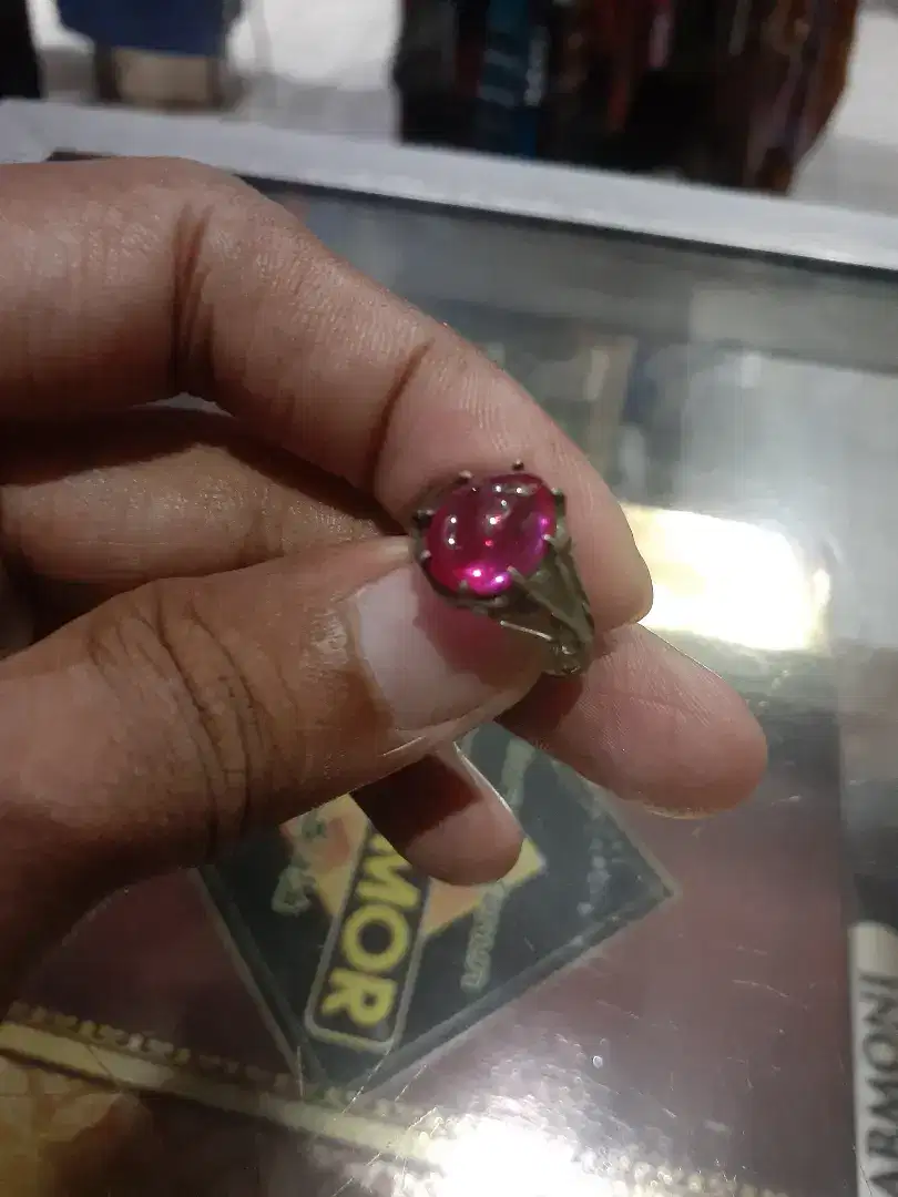 Cincin Merah Delima