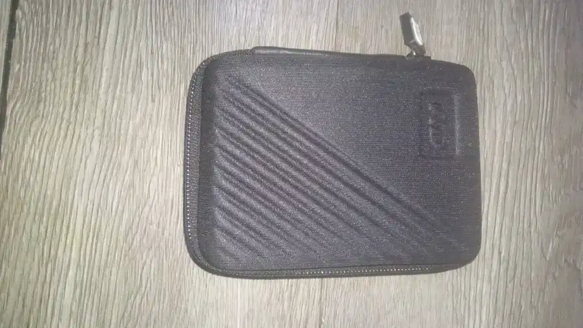 SOFTCASE POUCH HARDDISK EXTERNAL WD (size 2,5 Inch )