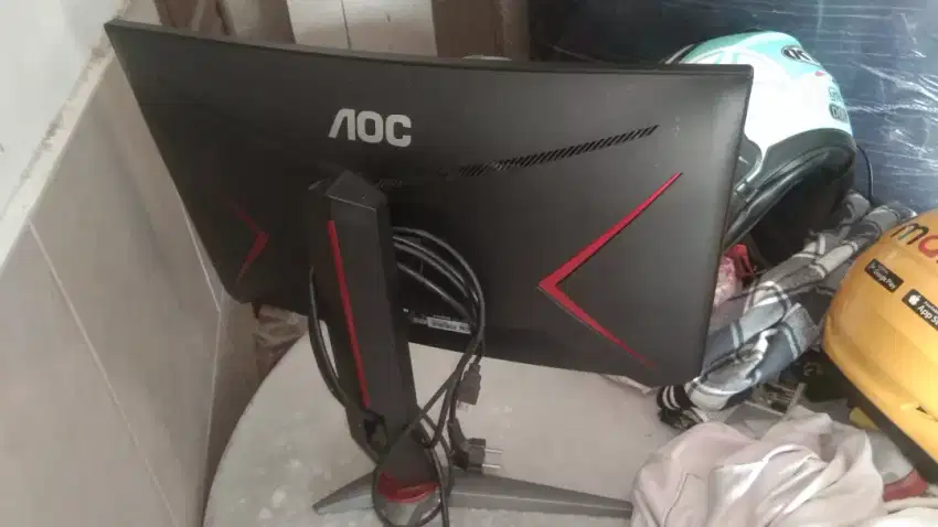 Monitor AOC c24g2