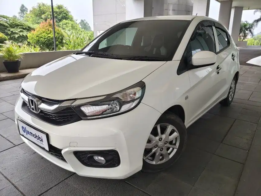 Pajak Panjang -  Honda Brio Satya 1.2 E Bensin MT 2020 Putih UJ