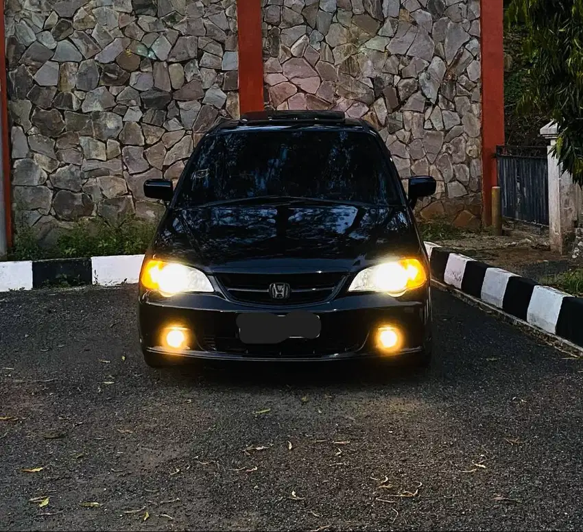 HONDA ODYSSEY RA6 2003 - GANTENG! WARNA HITAM, MESIN MULUS