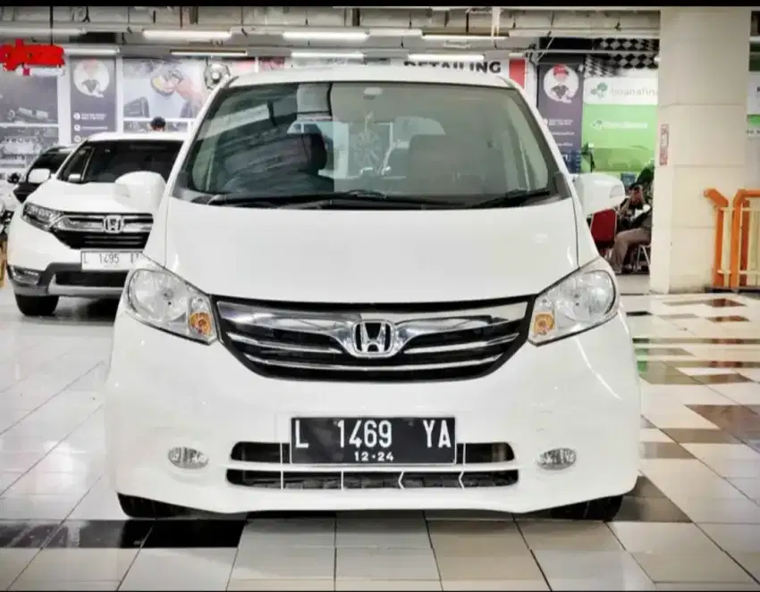 HONDA FREED E PSD AT 2014 PUTIH